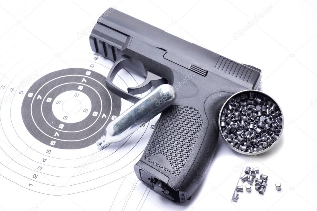 Fotos de Pistola Aire Comprimido Que Dispara Balines Para Práctica  Deportiva - Imagen de © jarp14 #225492150