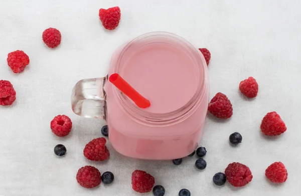 Beautiful Appetizer Pink Raspberries Fruit Smoothie Milkshake Glass Jar Berries — Stock Photo, Image