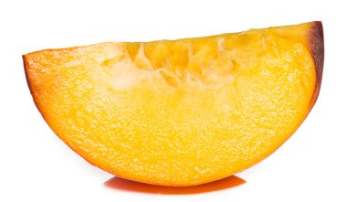 Şeftali dilim izole. Beyaz şeftali slice. Şeftali. Kırpma yolu ile.