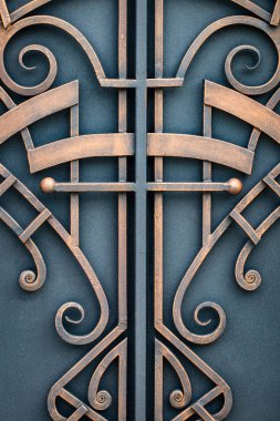 Sahte metal ürünlerinin parçası. yakın plan.