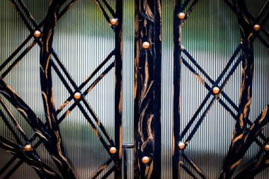 süslü Ferforje metal geçit dekorasyon unsurları.