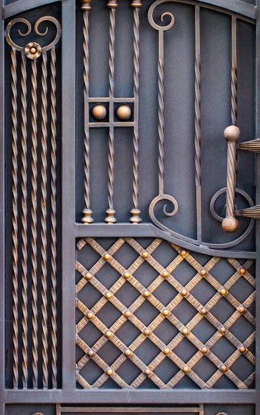Demir Kapılar Süs Eşyası Döşemeleri Sahte Elementler — Stok fotoğraf