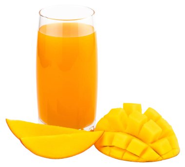 Beyaz arka plan üzerinde izole mango dilim mango suyu. mango suyu.
