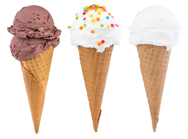 Bir waffle konileri içinde Dondurma farklı türde whit izole