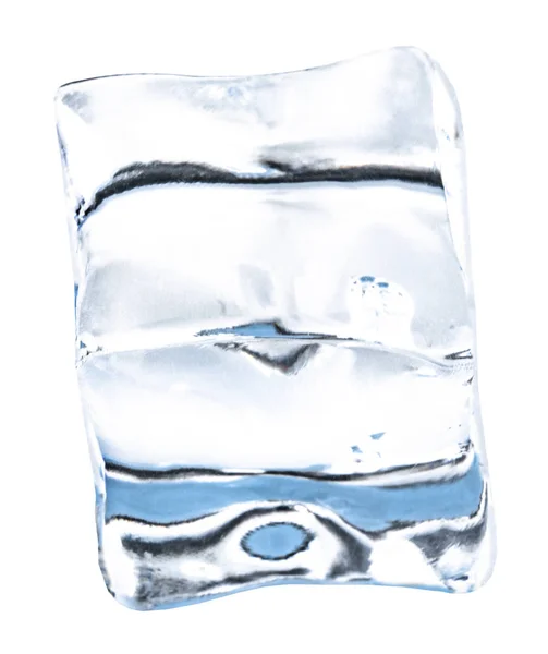 Кубики льоду ізольовані на білому тлі. Кліппінг — стокове фото