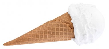 kupür ile beyaz arka plan üzerinde koni vanilyalı dondurma 