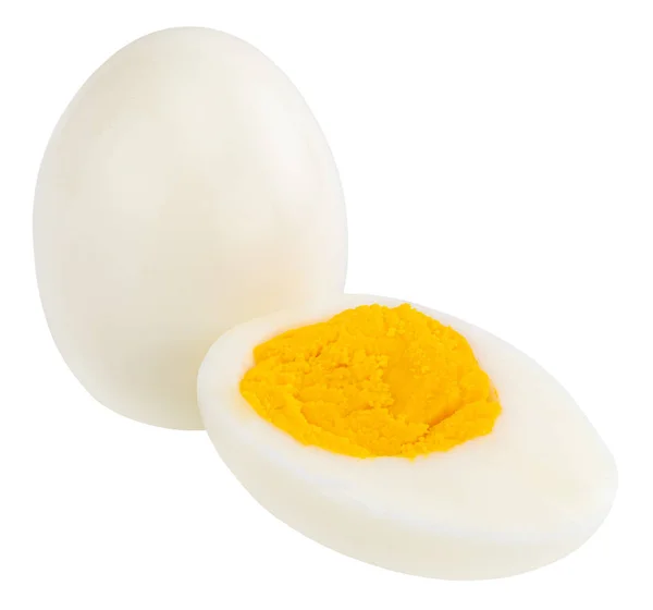 Huevos cocidos aislados sobre fondo blanco. Con camino de recorte —  Fotos de Stock