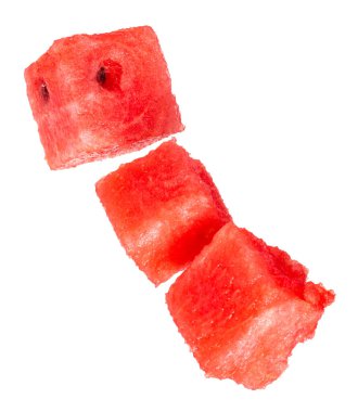 Beyaz arka planda izole edilmiş bir küp karpuz. kırpma yolu ile.