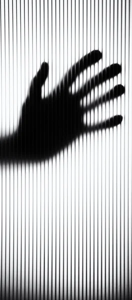 Uma Mão Iluminada Traseira Pressionada Contra Painel Vidro Ondulado Fosco — Fotografia de Stock