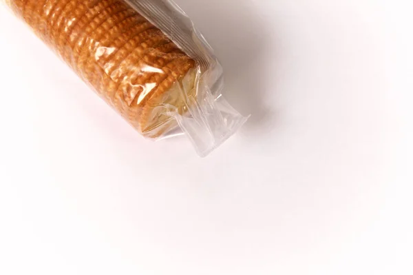 Bolachas de manteiga redondas no pacote — Fotografia de Stock
