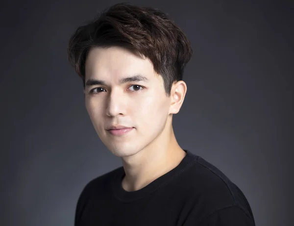 Portrait Handsome Asian Young Man — Stock Photo, Image