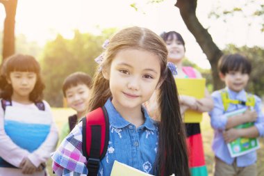 Okul Park mutlu çok etnik gruptan oluşan grup