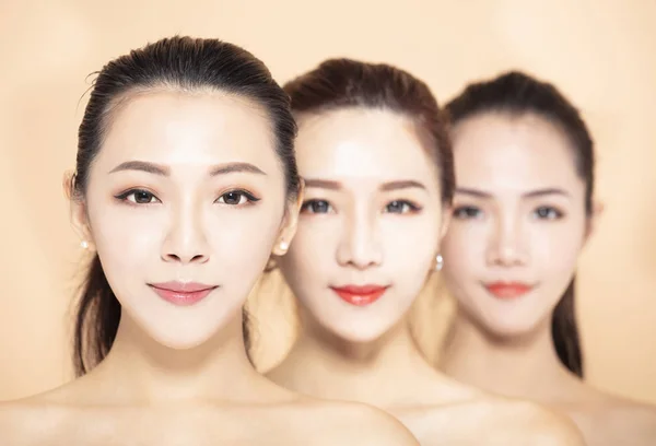 Крупним Планом Три Азіатські Красиві Обличчя — стокове фото