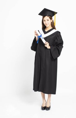 Asyalı kız Mezuniyet Diploması ile gülümseyen