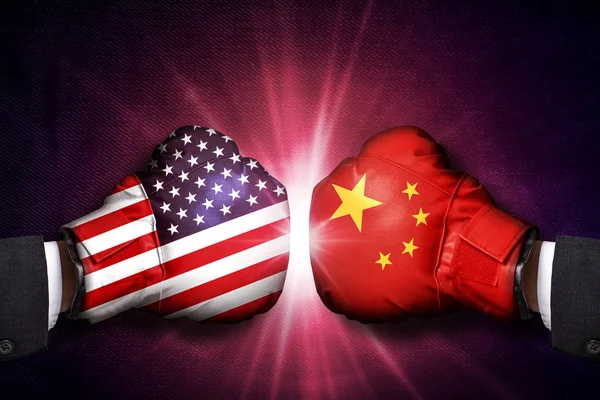 Konzept für diplomatische und handelspolitische Konflikte zwischen China und den USA — Stockfoto