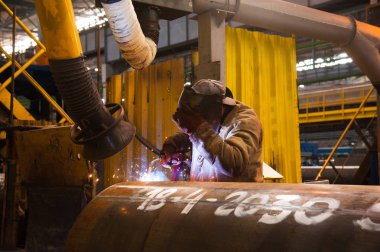 Fabrikada Çelik Boru İmalatı