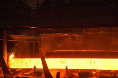 Fabrikada Çelik Boru İmalatı