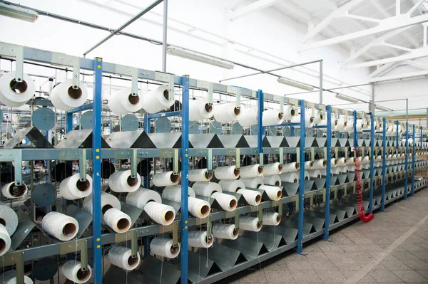 Textilipar Fonal Orsókat Spinning Egy Textilgyár Gép — Stock Fotó