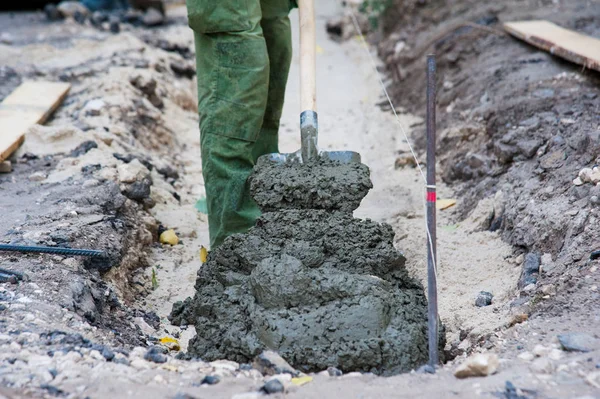 Het Proces Van Bouw Van Stoep Installatie Van Een Verticale — Stockfoto