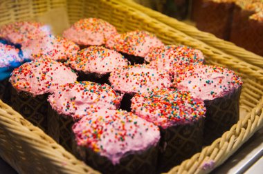 Mağaza satış Paskalya kek