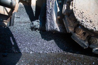 Yeni bir yol inşaatı