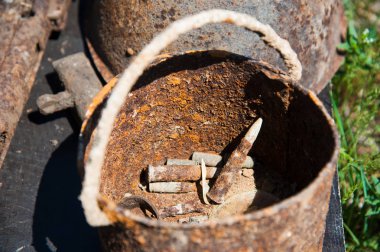 Kazılar sırasında savaş alanında bulunan nesneler