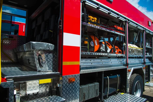 Equipo de rescate de camiones de bomberos —  Fotos de Stock