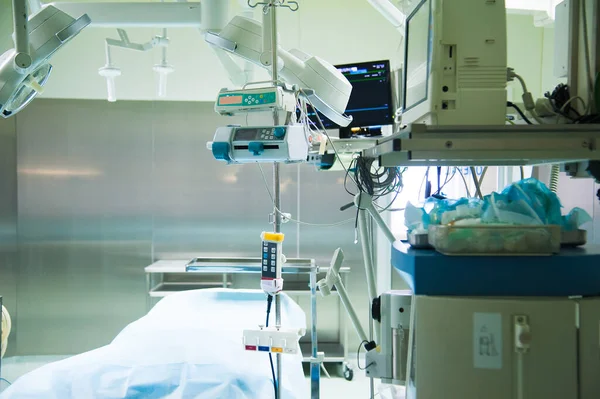 Sala Reabilitação Com Equipamento Câmara Ressuscitação Hospital Municipal — Fotografia de Stock