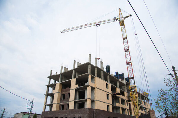 Multi-storey building. Construction of multi-storey residential building