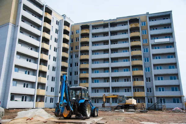 Meerverdiepingen Gebouw Bouw Van Een Woongebouw Met Meerdere Verdiepingen — Stockfoto