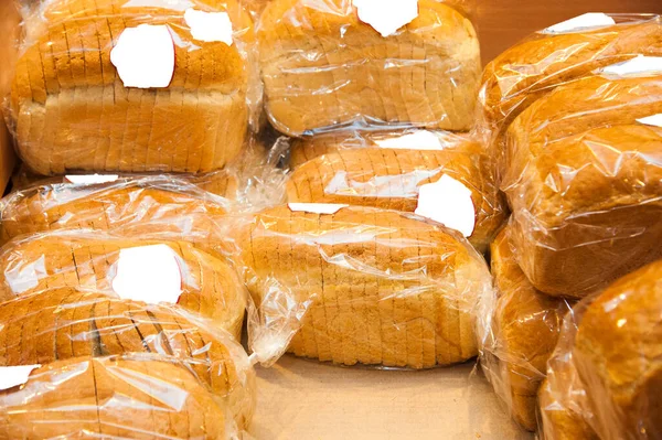 Полку Магазину Пакетами Білого Хліба — стокове фото