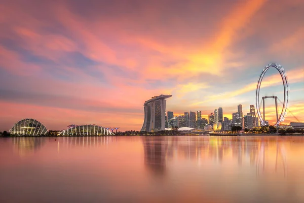 Lindos Singapore Skyline Com Iluminações Distrito Empresarial Singapura Areia Baía — Fotografia de Stock