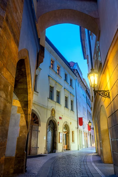 Historique Étonnante Rue Prague Nuit Avec Vieilles Lampes Personne République — Photo