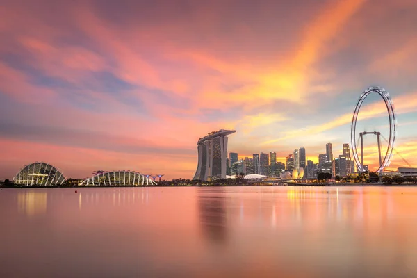 Singapore Skyline Com Iluminações Distrito Empresarial Singapura Areia Baía Marina — Fotografia de Stock