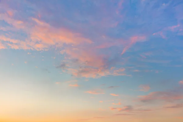 Gentle Natural Sunset Sunrise Sky Light Clouds Pastel Colors — Stock Photo, Image