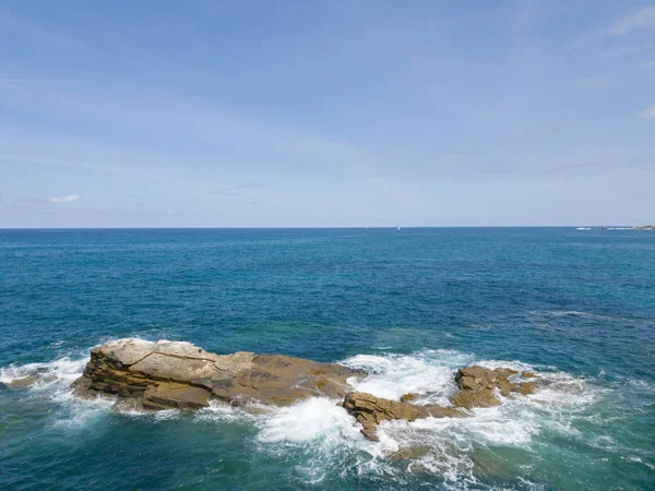 Las Rocas Horizonte Azul Del Mar — Foto de Stock