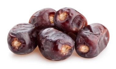 Beyaz arkaplanda izole edilmiş meyve tarihleri