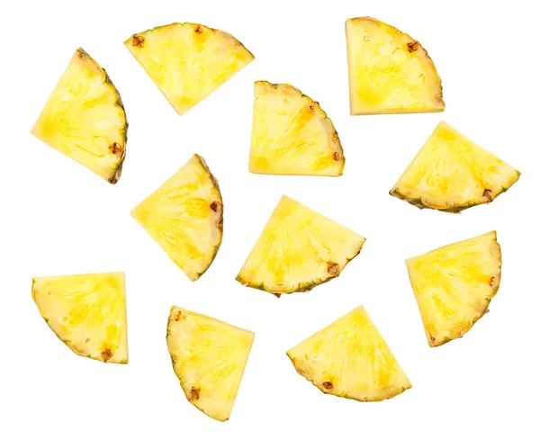 Stukjes Gesneden Ananas Geïsoleerd Witte Achtergrond — Stockfoto