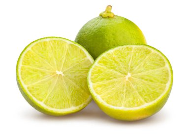yarıya ve beyaz arka plan üzerinde tüm limes izole