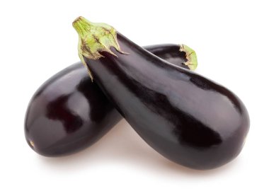 Beyaz arka planda izole edilmiş iki patlıcan