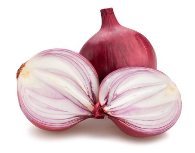 Dilimlenmiş kırmızı soğan yolu izole edildi.