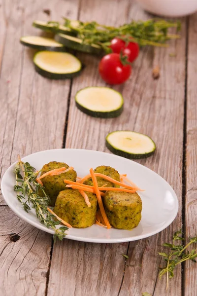 Vegetarische Gehaktballetjes Witte Schotel — Stockfoto