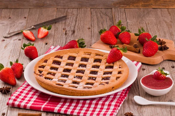 Strawberry Tart White Dish — Stock Photo, Image