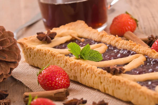 Strawberry Tart Wooden Table — Stock Photo, Image