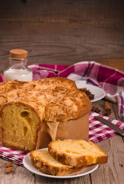 Paskalya Güvercin Ekmeği (Colomba Pasquale)