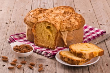 Paskalya Güvercin Ekmeği (Colomba Pasquale)