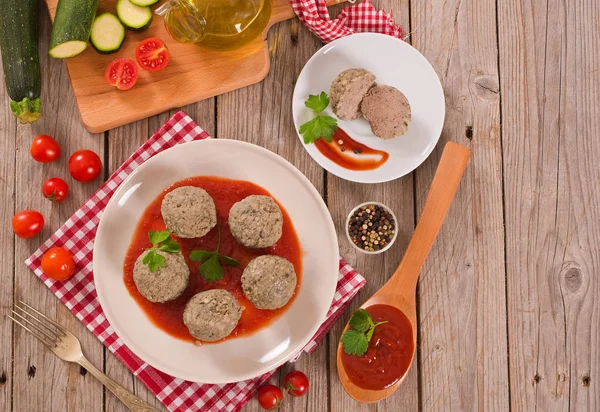 Albóndigas Con Salsa Tomate —  Fotos de Stock