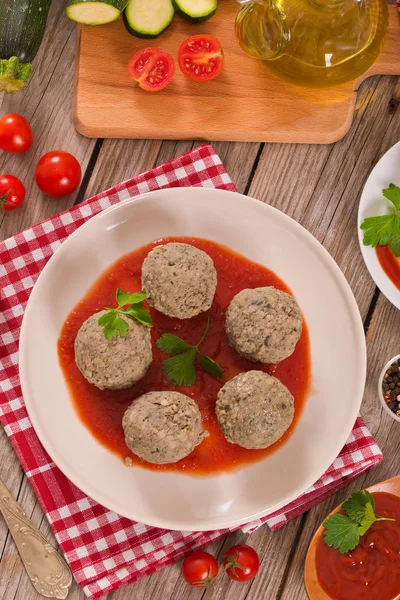 Albóndigas Con Salsa Tomate —  Fotos de Stock