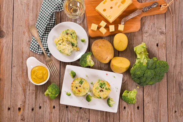 Gratine Patate Con Fiori Broccoli — Foto Stock