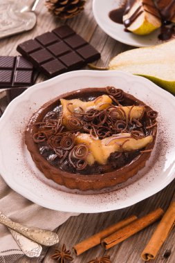 Armut ve çikolata tart.